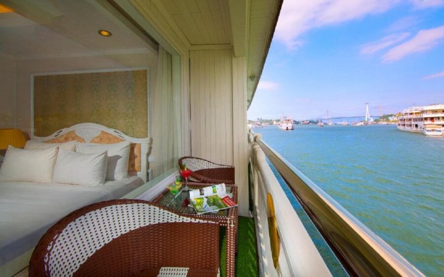 Hanoi/Ninh Binh:3 Day 2 Night Bai Tu Long Bay Luxury Junk - Price and What It Covers, Plus How to Avoid Surprise Costs