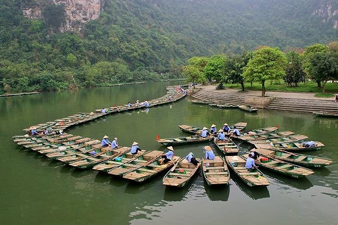 Hanoi - Ninh Binh Day Trip - Bai Dinh Pagoda: Vietnam’s largest bronze Buddha and mountain views
