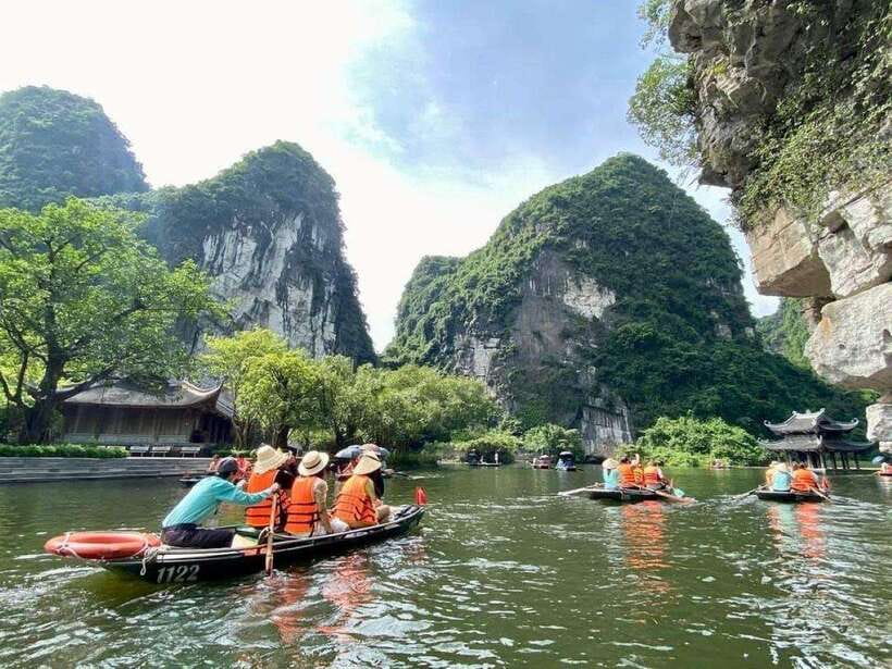 Hanoi: Ninh Binh- Hoa Lu - Trang An - Mua Cave - Best Seller - The Optional Bike Ride Through Limestone Country