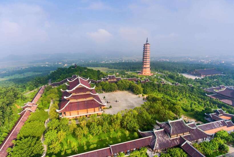 Hanoi: Ninh Binh, Trang An, Mua Cave and Bai Dinh Pagoda - Mua Cave and Ngoa Long Mountain: The View That Costs Sweat