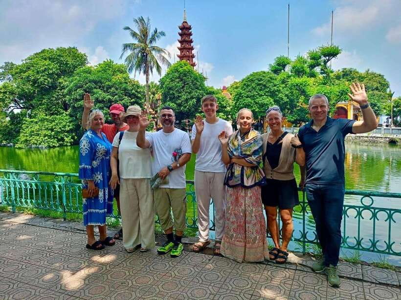 Hanoi Old Quarter City Tour With Professional Guide - Old Quarter streets and markets: your guide helps you get oriented