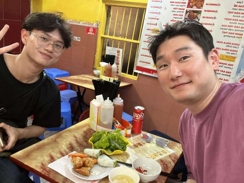 Hanoi: Old Quarter Street Food Tour with 12+ Tastings - Should you book this Hanoi street food tour?