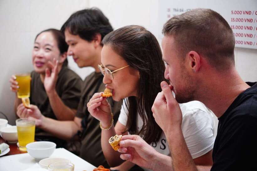 Hanoi: Old Quarter Street Food Tour with 12+ Tastings - What 12+ tastings really means: the menu you can expect