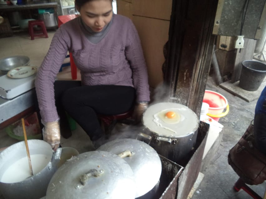 Hanoi: Old Quarter Street Food Walking Tour with 10 Tastings - Price and value: is $27 a good deal in Hanoi?