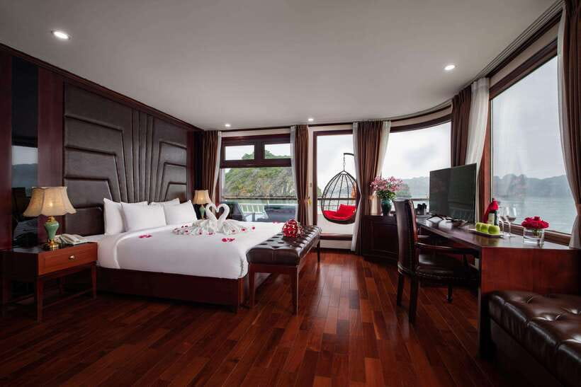 Hanoi: Overnight Ha Long Bay 2-Day 1-Night Cruise - How the Hanoi to Halong Bay schedule actually flows