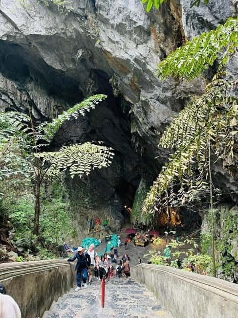 Hanoi: Perfume Pagoda Day Tour with Boat Ride & Cave Visit - Key things to know before you go