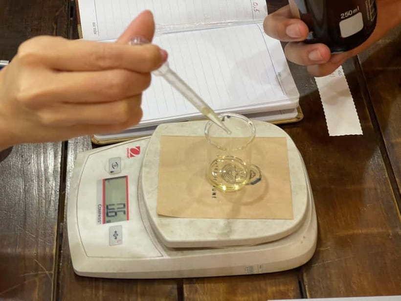 Hanoi Perfume Workshop - Crafting Your Perfect Scent - Natural ingredients and scent notes you can use right away