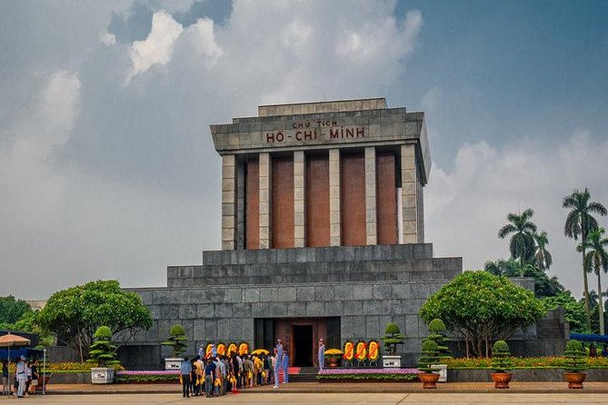 HANOI PRIVATE CITY TOUR (Guide in all language) - The Big Picture, why this loop covers Hanoi well