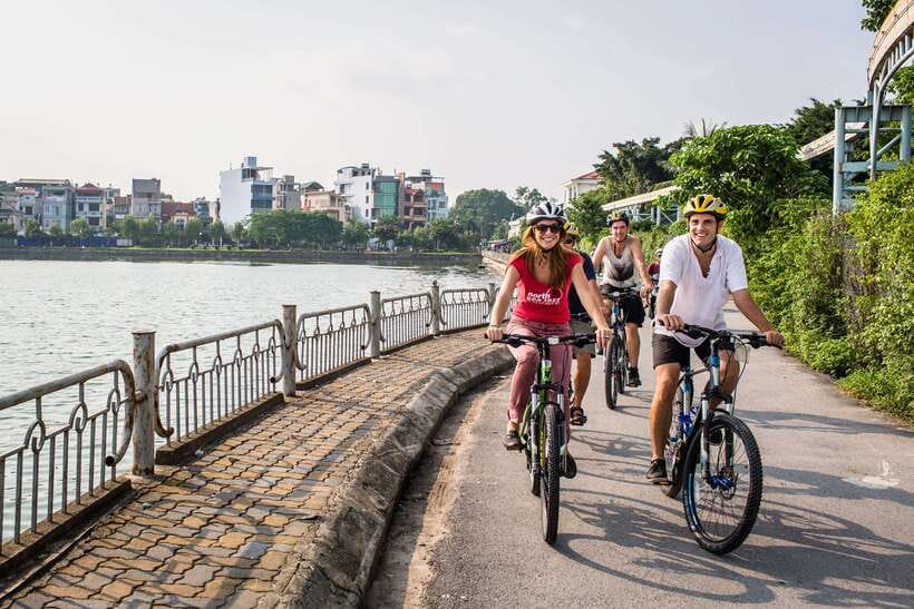 Hanoi: Private Countryside Bike Tour with Hotel Transfer - West Lake Lakeside Charm, Plus a Coffee Reset