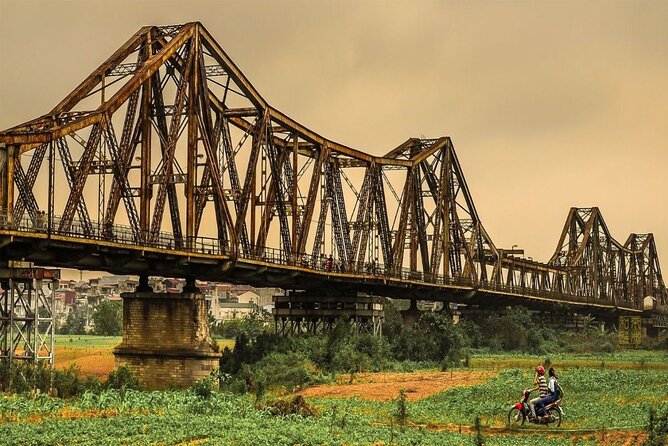 Hanoi Private Day Tour: Hidden Gems, Hoa Lo Prison, Train Street - Hanoi Opera House and the French Quarter finish