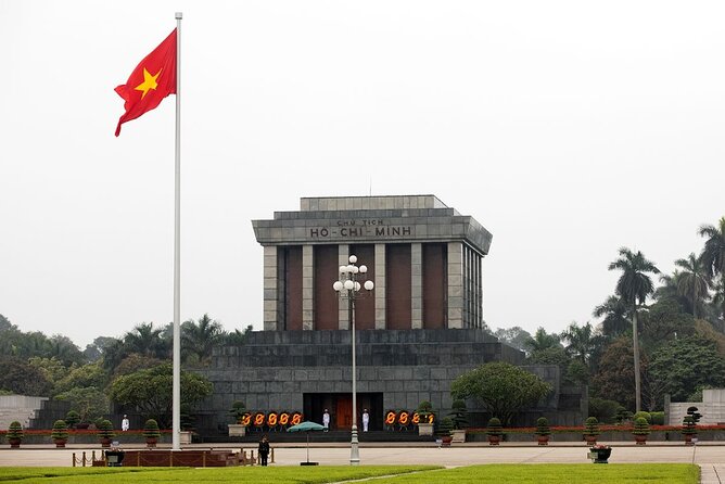 Hanoi Private Day Tour: Hidden Gems, Hoa Lo Prison, Train Street - Temple of Literature and Vietnam Museum of Ethnology: two very different kinds of culture