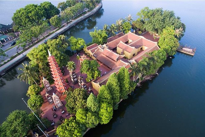 Hanoi Private Tour: Hidden Corners, Train Street, Incense Village - Train Street in Hanoi: photos, etiquette, and real railway life
