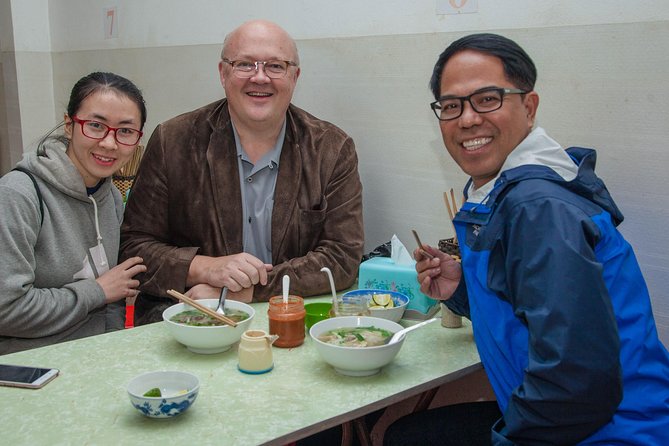 Hanoi Private Walking Tour: Street Food (HOT HOUR PROMOTING) - Timing, pacing, and how to avoid a food crash