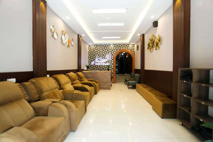 Hanoi Spa Old Quarter : Full Body and Hot Stone Massage 60' - The Scheduled Break at 38 P. Hàng Hòm: Plan for a Wait
