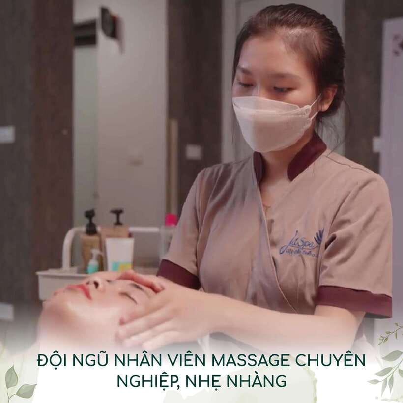 Hanoi Spa Old Quarter - Nourishing Shampoo- Head Massage 60' - A real 60 minutes in Hanoi Old Quarter, not a half-day spa fantasy