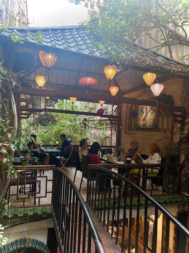 Hanoi Street Food, Coffee Tastings, Alleys Walking Tour - Should you book this coffee and street food alley walk?