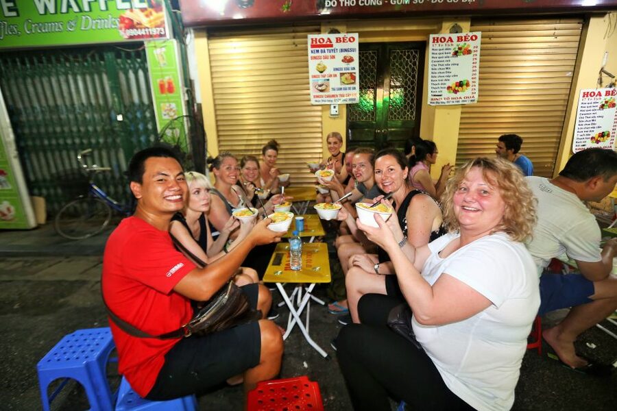 Hanoi: Street Food Experience with 5 Food Stops - First, The Big Idea: A Hanoi Street Food Walk That Gets You Oriented Fast