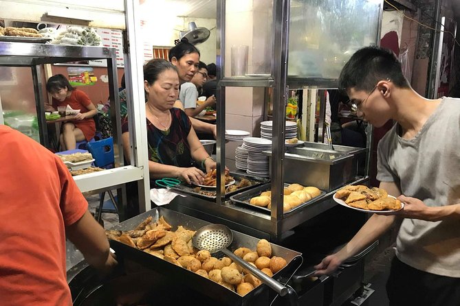 Hanoi Street Food Tour - Guide Quality: When Explanations Feel Personal