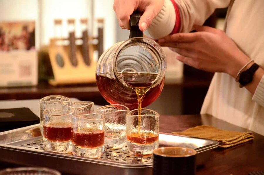 Hanoi: Taste Fresh Lotus Tea Ceremony & Untold Stories - Who should book this Hanoi lotus tea ceremony and who might skip it