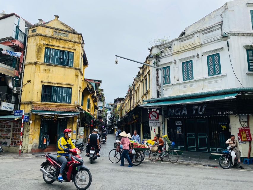 Hanoi: The Hidden Old Quarter Experience - Rooftop to street level, how the tour helps you get your bearings
