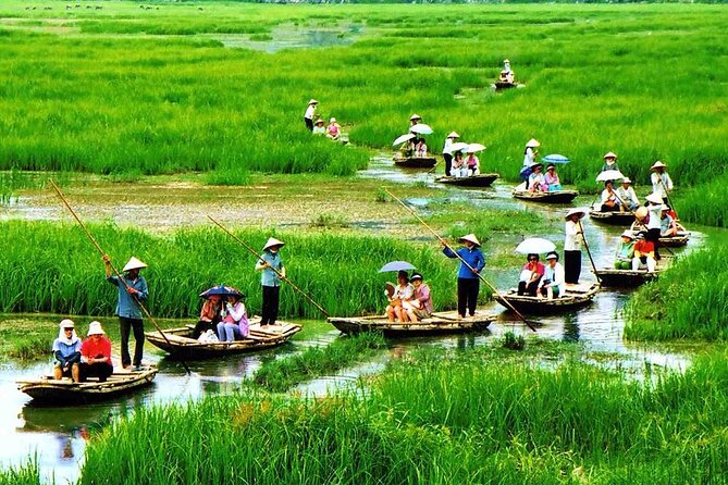 Hanoi to Ninh Binh 1 day: Trang An - Tam Coc - Mua Cave - Hoa Lu - The buffet lunch: good value, with a real chance of hit or miss