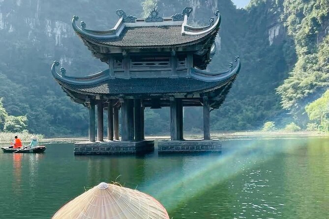 Hanoi to Ninh Binh Day Trip: Mua Cave, Trang An Boat Ride - Lunch - Trang An Grottoes Boat Ride: UNESCO Caves by Sampan