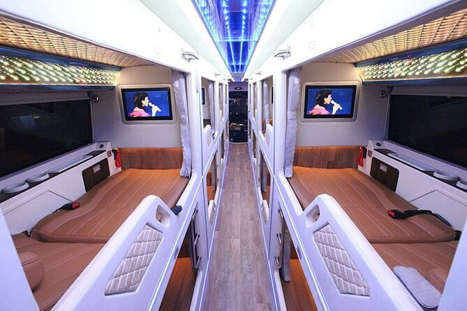 Hanoi to Sapa Bus - Private Cabin Bus - Hanoi Pickup and the 1-Hour Old Quarter Head Start