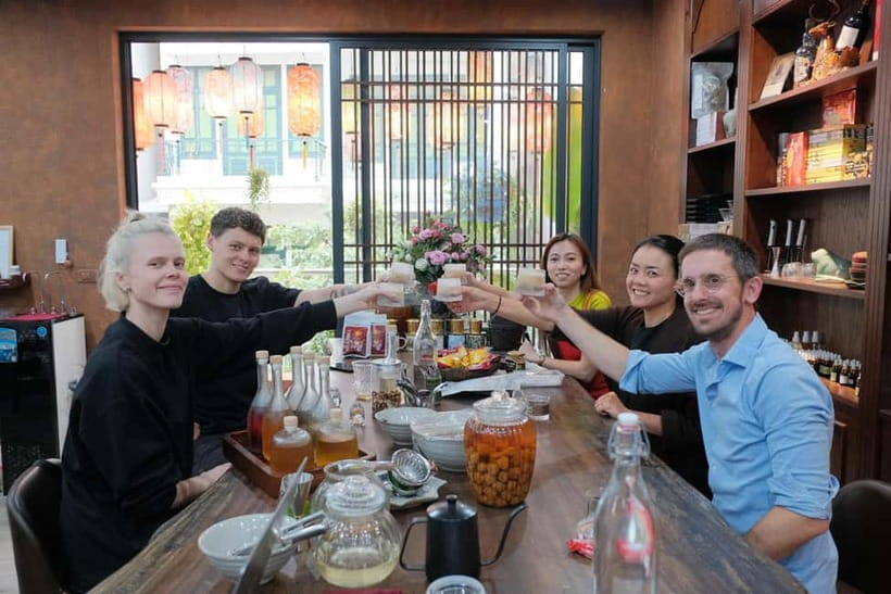Hanoi Ultimate Coffee Workshop: Make, Learn & Taste - Coffee in Vietnam: what you learn before you start pouring