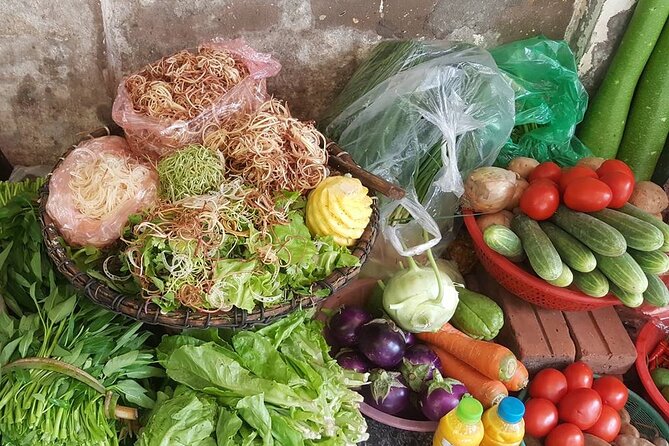 Hanoi Vegan Food Tour - Old Quarter food culture, street stops, and how the guide keeps it vegan