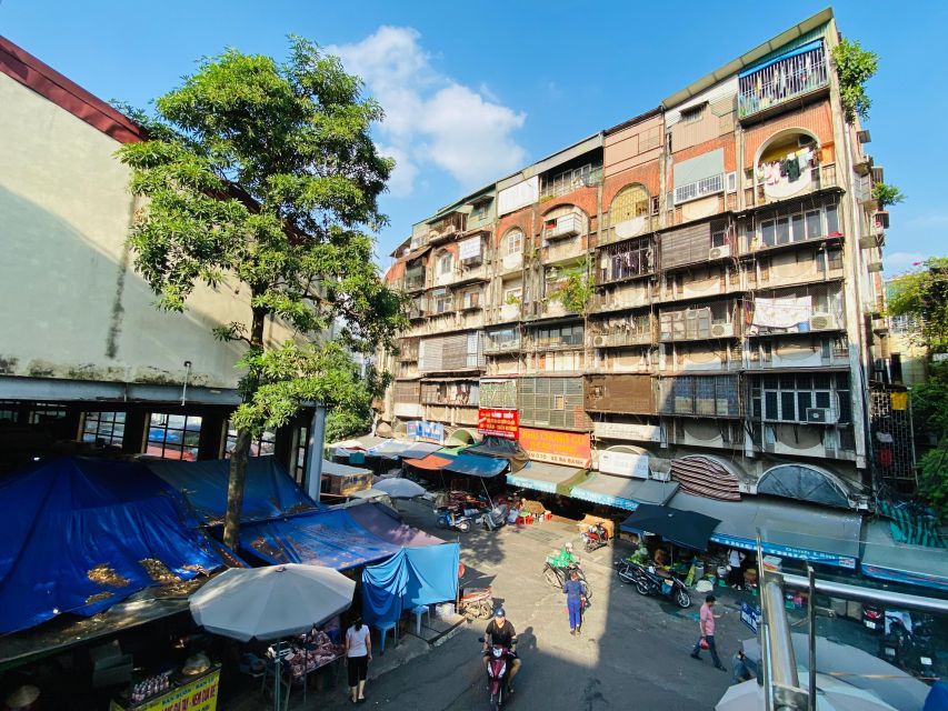 Hanoi: Vegan Street Food & Stories - The 2nd Hour: A Local Restaurant Tasting That Actually Fills You