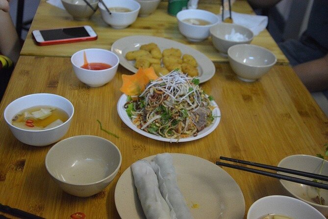 Hanoi Vespa Tours: Hanoi Vintage Vespa Food Tours - Duong Tau train street: the quick stop for a fun photo moment