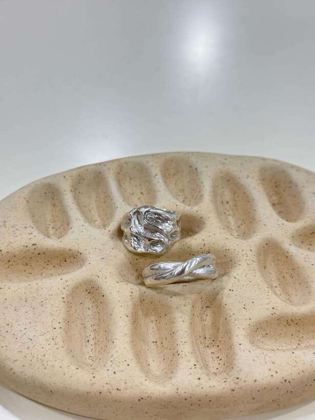 Hanoi: Vietnam Gemstone Silver Clay Ring Workshop - Shaping the ring band and setting the stone