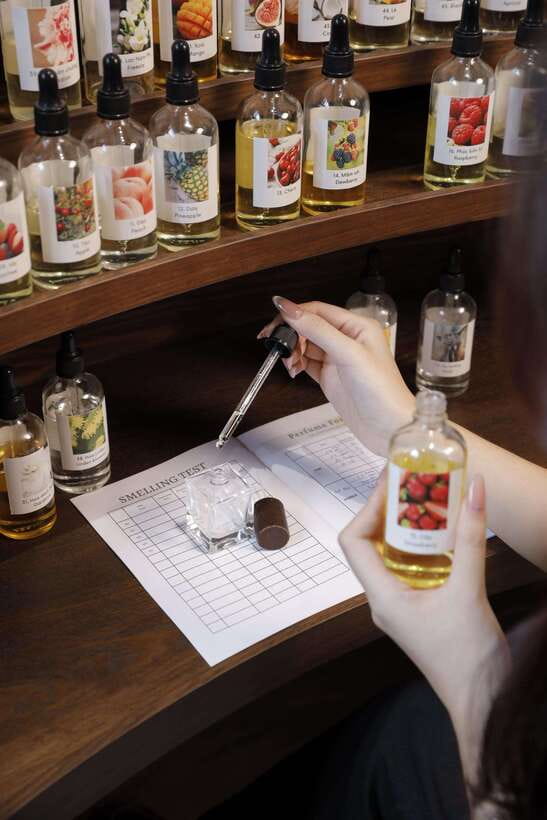 Hanoi: Vietnam Scents Perfumery Class - Building a formula with an instructor who gives real feedback