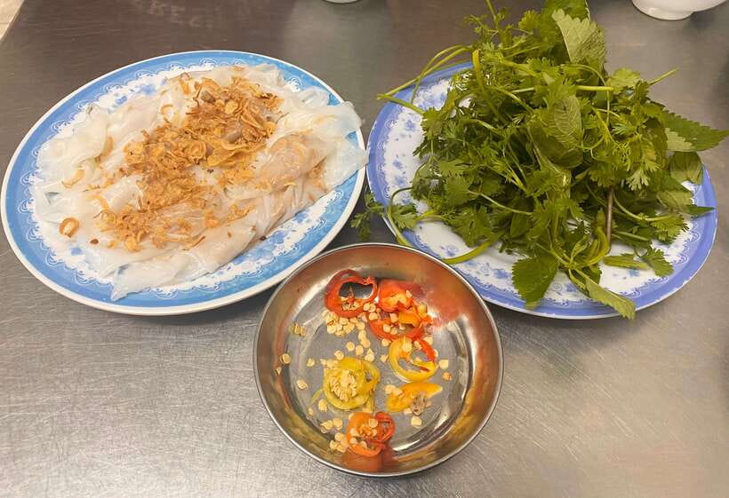 Hanoi: Vietnamese Street Food Tour with Egg Coffee - Who Should Book, and Who Should Skip It