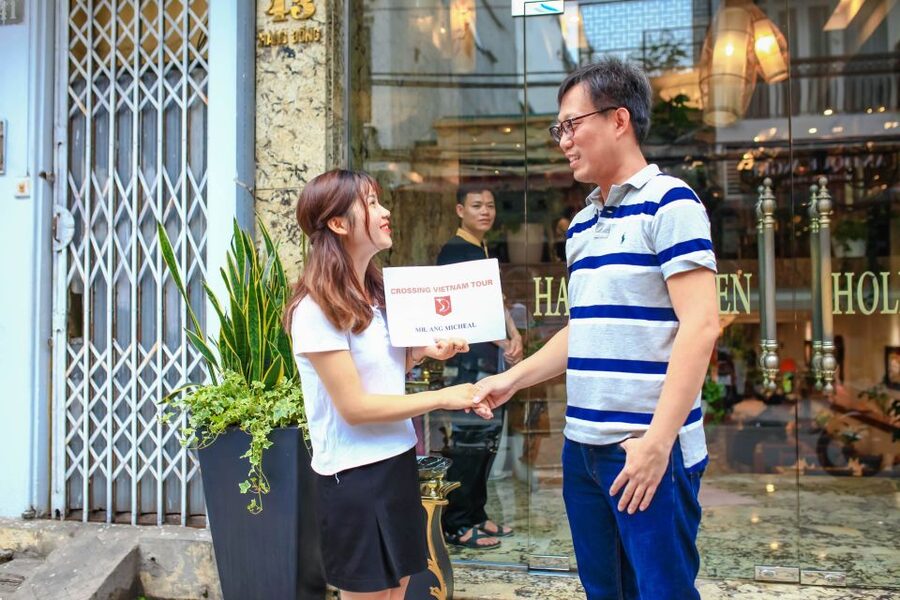 Hanoi Walking Street Food Tour & Cyclo Ride - First Tastings: Spring Rolls, Pillow Cakes, and Bun Cha