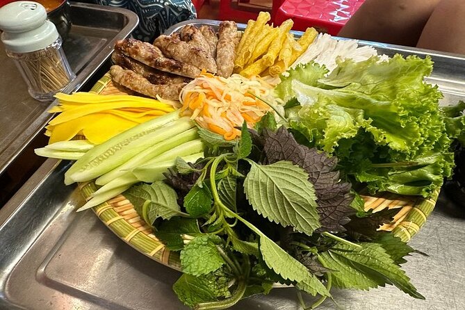 Hanoi Walking Street Food Tour with Train Street - What you’ll actually eat, and why that food mix is smart