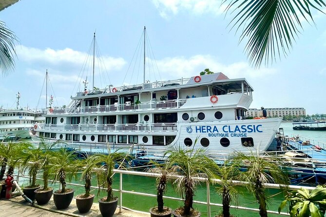 Hera Classic Cruise 2 Days 1 Night Halong Bay With BALCONY CABINS - Key highlights you will feel right away