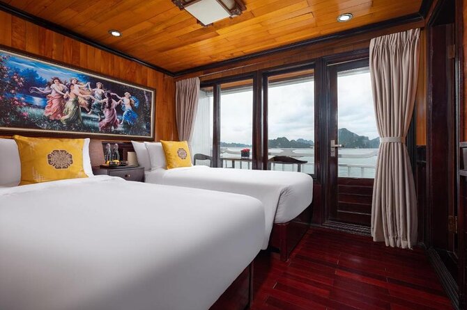 Hera Classic Cruise 2 Days 1 Night Halong Bay With BALCONY CABINS - Ti Top Island: the beach and the view trade-off