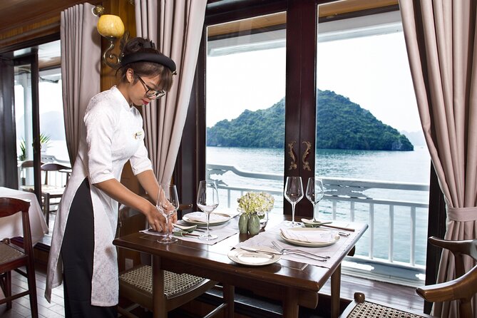 Hera Classic Cruise 2 Days 1 Night Halong Bay With BALCONY CABINS - Hanoi to Halong Bay: the ride timing that sets your whole day