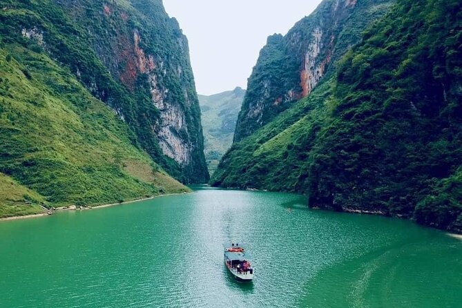 High Quality Small Group Ha Giang Loop Car Tour 2 Days 2 Nights - Key things I’d circle before you book