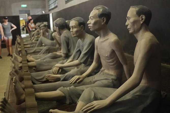 Highlight- Hanoi city tour and Cycle around old quarter - Museum of Ethnology: 54 ethnic groups without leaving Hanoi