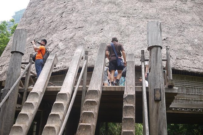 Highlight- Hanoi city tour and Cycle around old quarter - Hoa Lo Prison (Hanoi Hilton): one hour that can hit hard