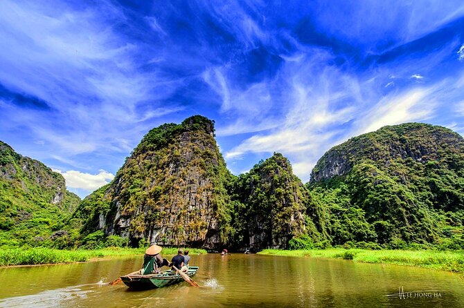 Highlight Ninh Binh Full Day Tour Tam Coc Boat, Mua Cave, Hoa Lu - Who Should Book This Ninh Binh Tour, and Who Should Skip It
