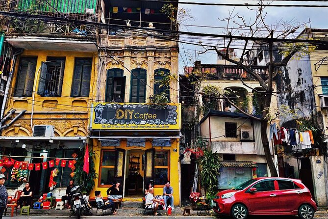 Highlights and Secrets of Hanoi Old Quarter Through Train Street - The Old City Gate: everyday Hanoi, not museum mode