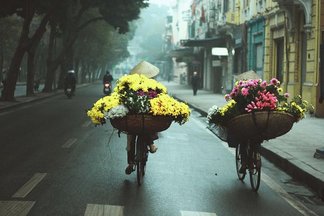 Highlights of Hanoi Full-Day City Tour - Hoa Lo Prison: History With a Heavy Tone