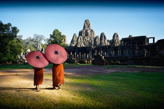 Highlights Of Vietnam and Cambodia In 10 Days - Day 4: Sunrise Viewing, Tai Chi on Deck, and the Flight to Ho Chi Minh City