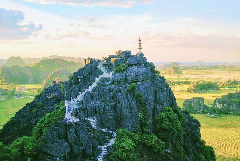 Hoa Lu, Tam Coc, & Mua Cave Day Trip with Lunch & Limousine - Price and Value: What You’re Really Paying For at $45