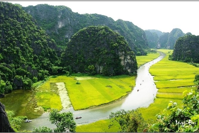 Hoa Lu -Trang An -Hang Mua Small Group Full day From Hanoi - Who this tour suits best