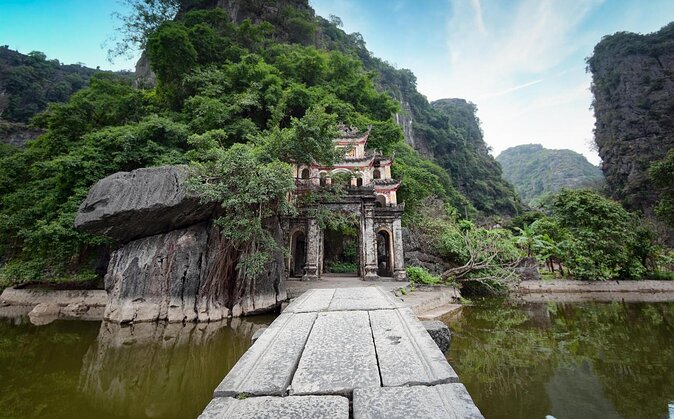 Hoa Lu - Trang An - Mua Cave- 1 Day Trip from Hanoi By Limousine and Small Group - Why This Hoa Lu, Trang An, Mua Cave Day Trip Works So Well