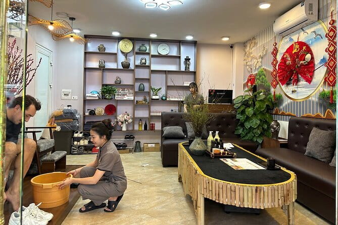 Hoang's Spa for Relaxing Foot Massage - Foot massage in Hanoi’s Old Quarter, without the stress